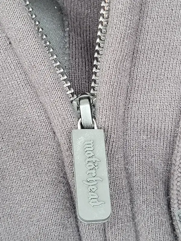 Motörhead Rubber Puller an Reißverschluss